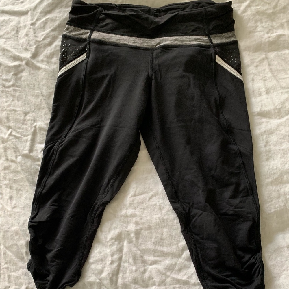 Lululemon cropped running pants size 6